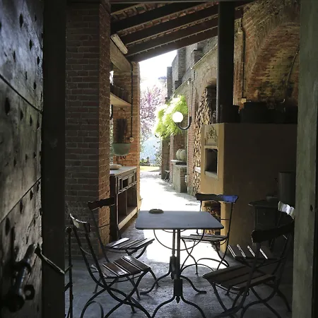 La Corte Delle 4 Stagioni 4*