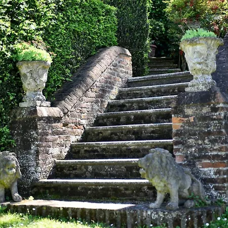 Dimora Storica La Corte Delle 4 Stagioni