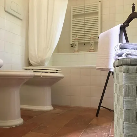 Bed & Breakfast Dimora Storica La Corte Delle 4 Stagioni